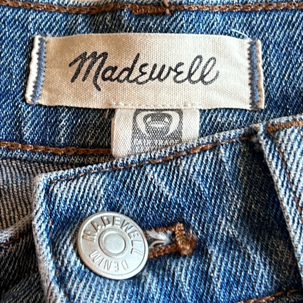 Madewell 90s Straight Jeans - Picture 8 of 14